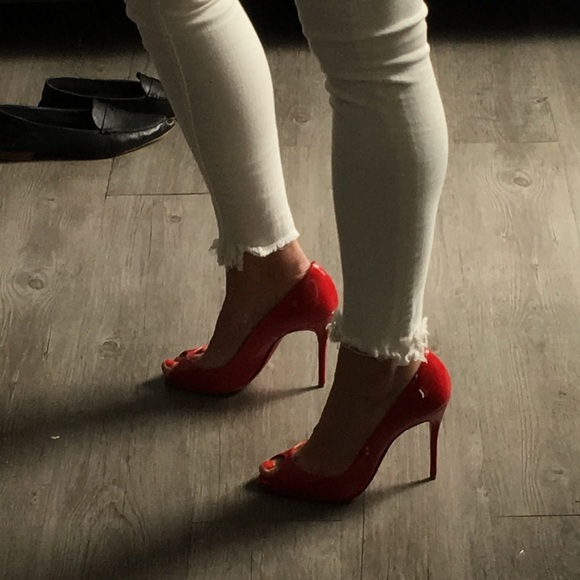 Christian Louboutin red peep toe stilettos - Picture 7 of 8